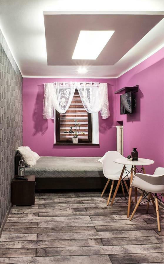 Appartamento Apartament Alan Kłodzko Esterno foto